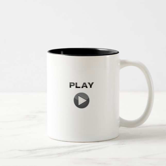 play button coffee cup (Right)
