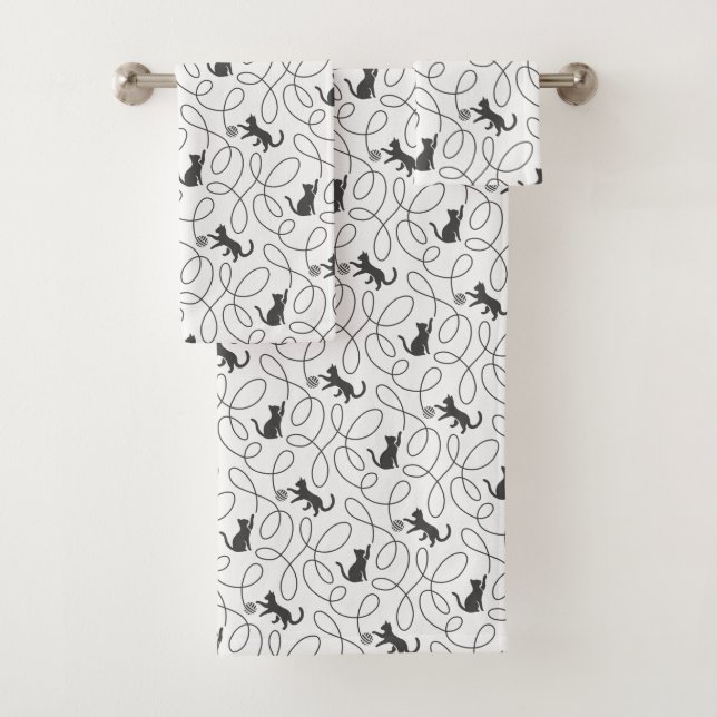 Playful Black Cat and Yarn Ball Pattern Bath Towel Set (Insitu)