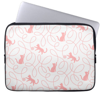 Playful Cat and Yarn Ball Pattern Light Coral Pink Laptop Sleeve