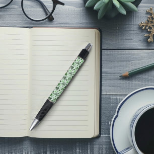 Playful Light Green Shamrock Hearts Pattern Celtic Pen