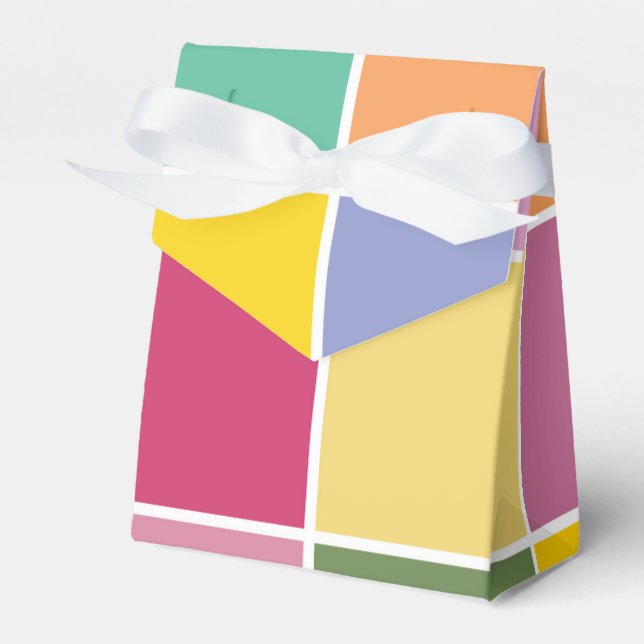 Playful Springtime Checkers  Favor Boxes (Front Side)