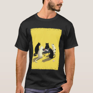 Playing Cards Pop Art Gambling Cats Playing Poker T-Shirt