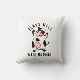 Plays Well With Udders Funny Cow Pun Throw Pillow