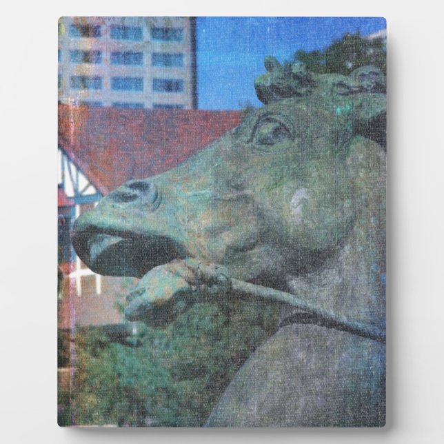 Plaza Horse Fountain Details Plaque (Front)