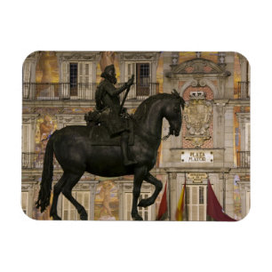 Plaza Mayor with statue of Filipe III, Madrid, Magnet