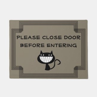 Please Close Door Before Entering Smiling Cat Doormat
