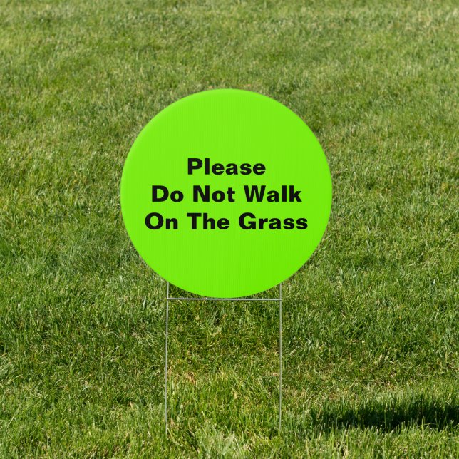 Please Do Not Walk On The Grass Green Round Sign (Insitu)