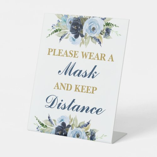 Please wear a mask pedestal sign