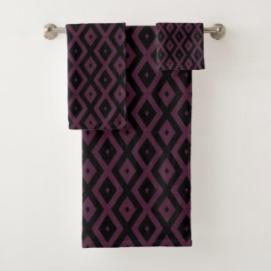 Plum and black diamond pattern bath towel set