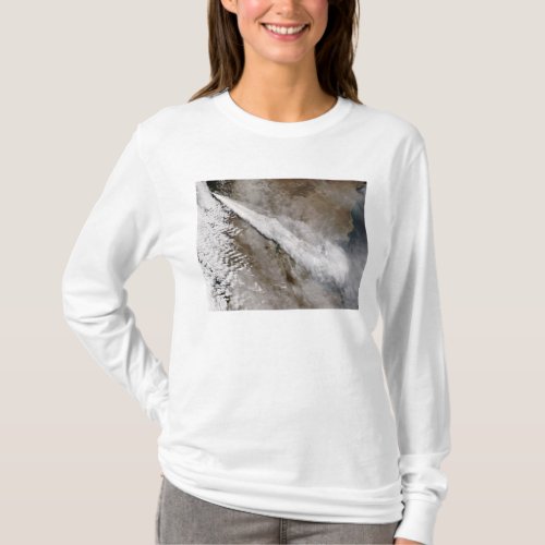 Plume from eruption of Chaiten volcano Chile T_Shirt