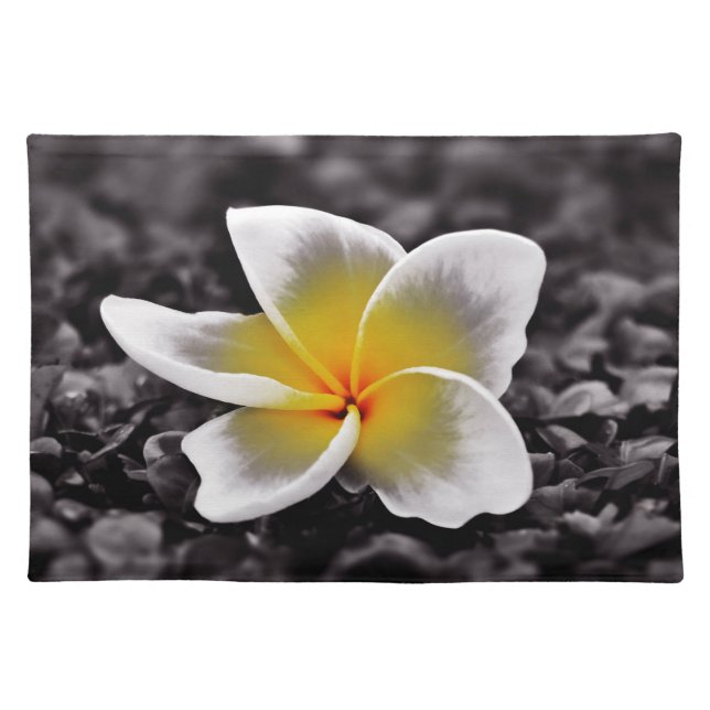 Plumeria Frangipani Hawaii Flower Cloth Placemat (Front)