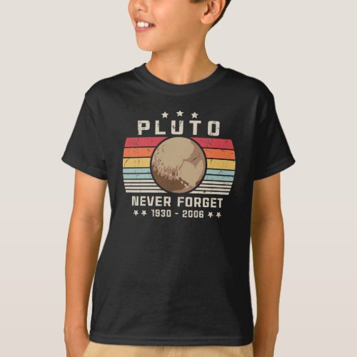 Pluto Never Forget 1930 _ 2006 Retro Funny Space T_Shirt