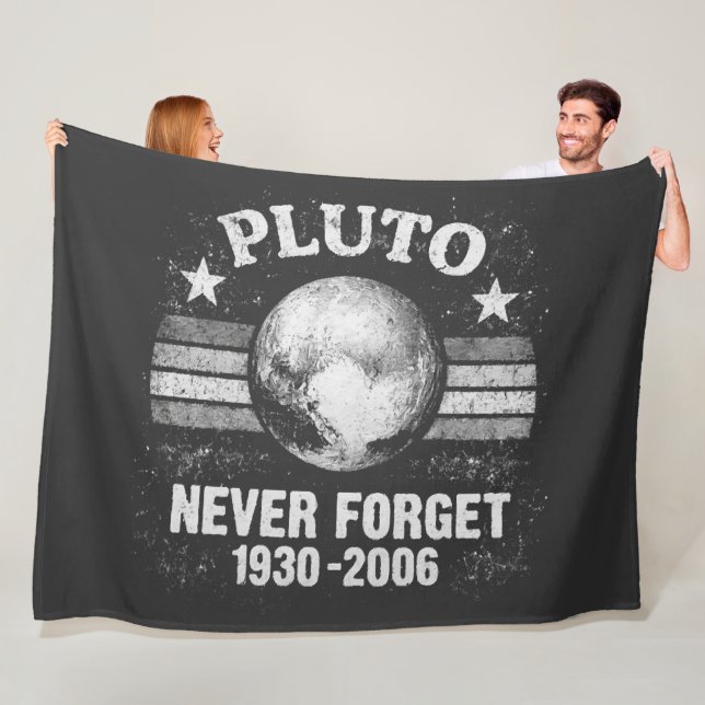 Pluto Never Forget Fleece Blanket (In Situ)