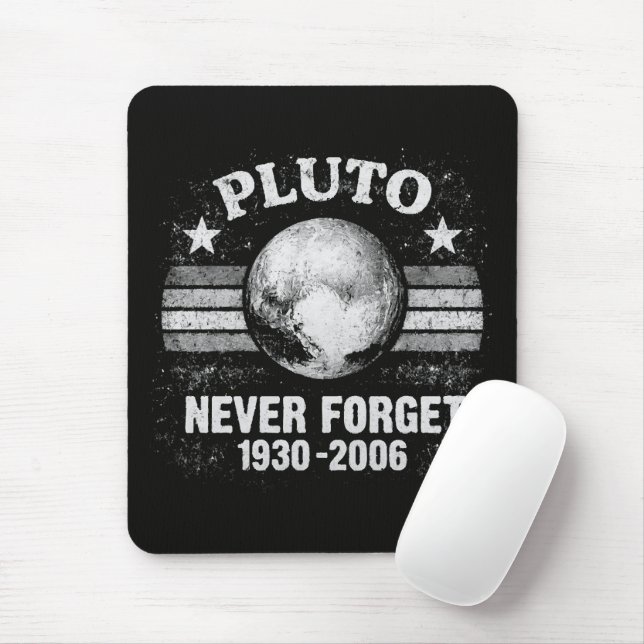 Pluto Never Forget Mouse Pad (With Mouse)