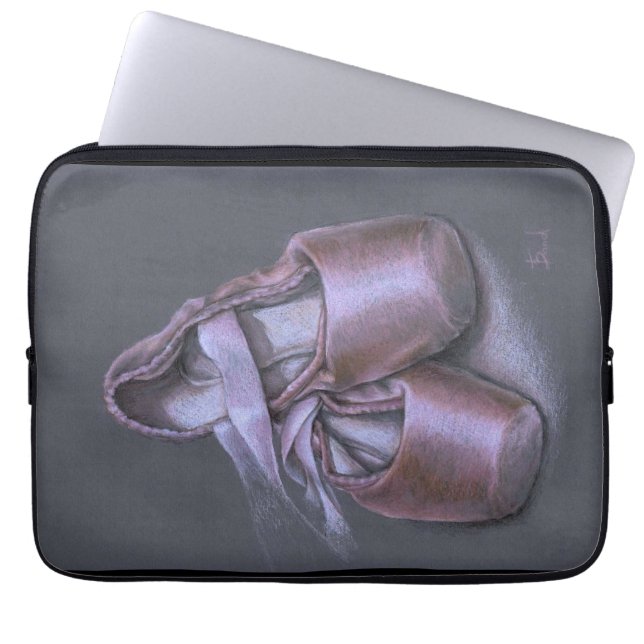 Pointe shoes laptop sleeve (Front)