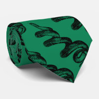 poisonous snake with dark green