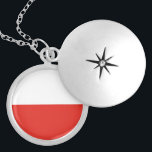Poland flag locket necklace<br><div class="desc">An ideal gift for all those who are patriotic of their country!</div>