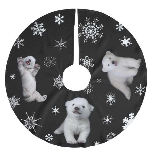 polar bear - Luna Brushed Polyester Tree Skirt (Front)