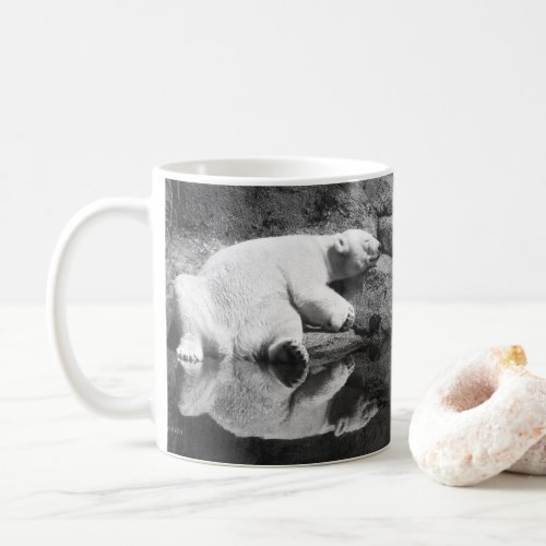 Polar bear napping_Dont Bug Me Im Chillin_mug Coffee Mug