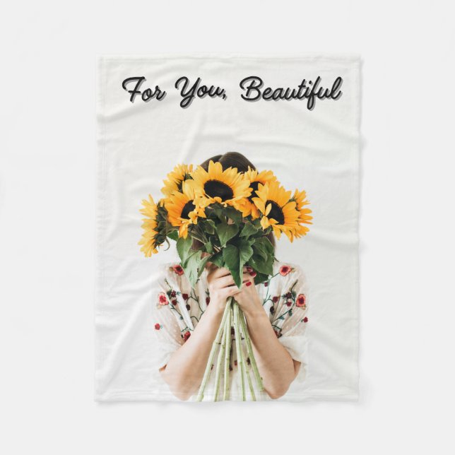 Polar Manta Sunasoles Fleece Blanket (Front)