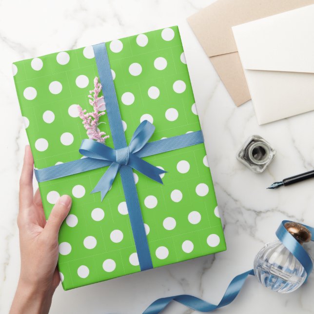 Polka Dot Gift Wrap White and Green (Gifting)