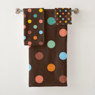 Polka dot pattern bath towel set