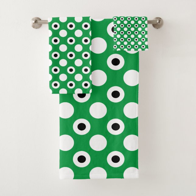 Polka Dot Pattern Kelly Green Black White Bath Towel Set (Insitu)