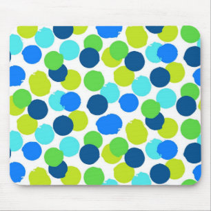 Polka dot pattern mouse pad