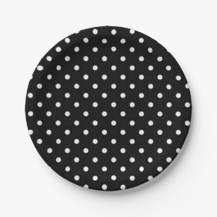 Polka dot pattern paper plates