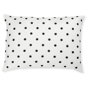 Polka dot pattern pet bed