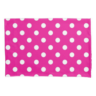Polka dot pattern pillow case
