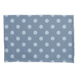 Polka dot pattern pillow case