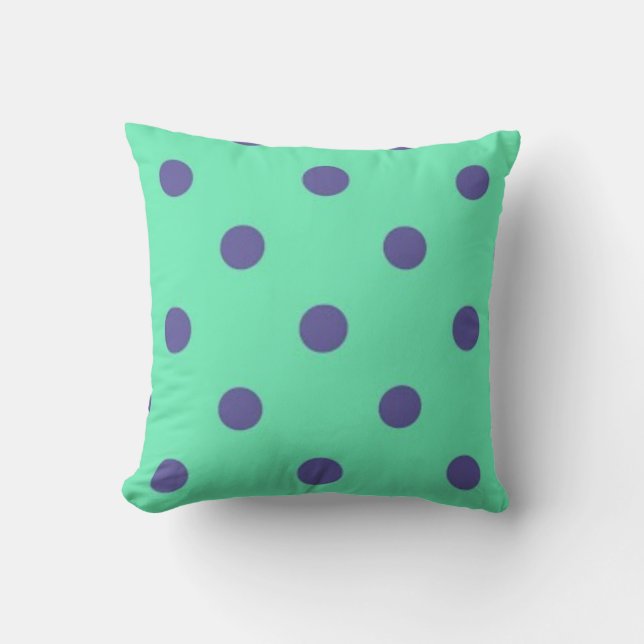 Polka dot pattern throw pillow (Front)