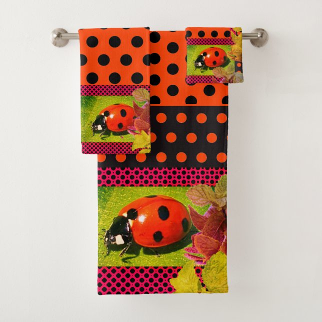 Polka Dots Ladybug Bath Towel Set (Insitu)