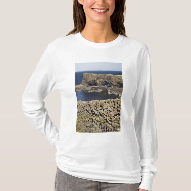 Polygonal basalt, Staffa, off Isle of Mull, T-Shirt (Front)