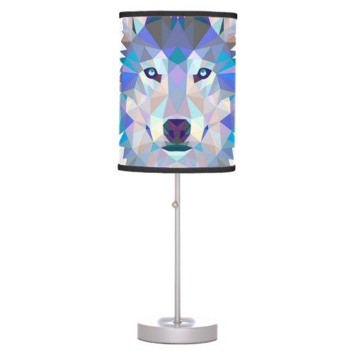 Polygonal geometric wolf head table lamp