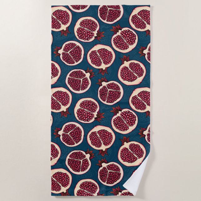 Pomegranate slices beach towel (Front)