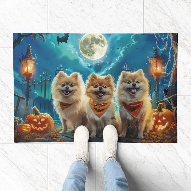 Pomeranian Halloween Spooky Doormat (Indoor)