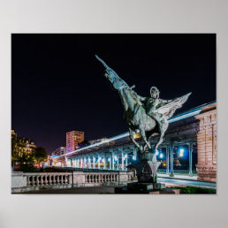 Pont de Bir-Hakeim at night - Paris, France Poster