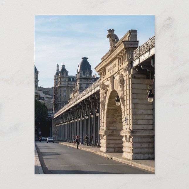 Pont de Bir-Hakeim over the Seine - Paris, France Postcard (Front)