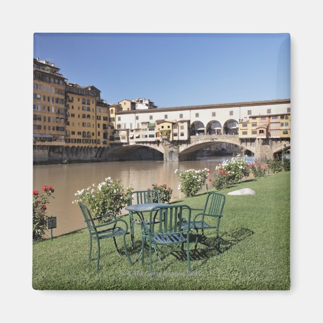 Ponte Vecchio and table along Arno Rive Magnet (Front)