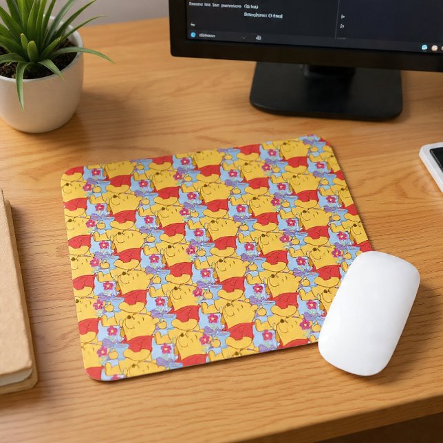 Pooh Mouse Pad (Creator Uploaded)