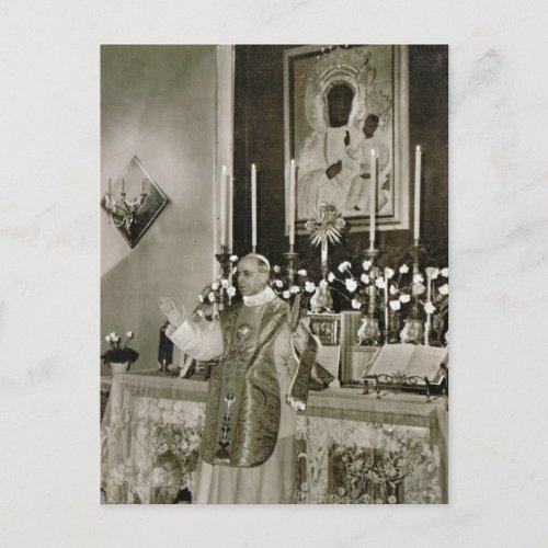 Pope Pius XII saying Mass Postcard