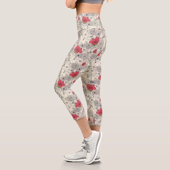 Poppy Flower Garden Pattern Capri Leggings (Left)