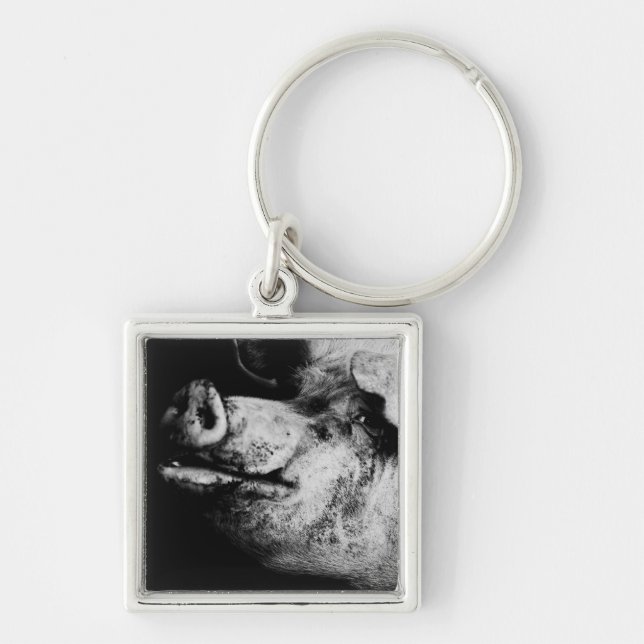 porker portrait keychain (Front)