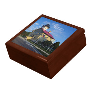 Port Washington Lighthouse keepsake box
