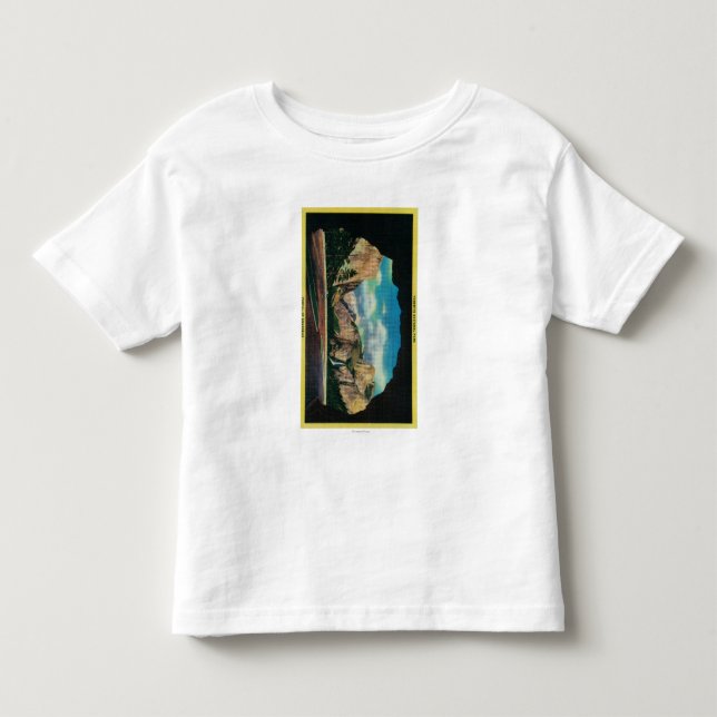 Portal of Grandeur view of Yosemite Valley Toddler T-shirt (Front)