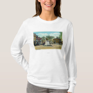 Portland, MaineLongfellow Monument and Square T-Shirt