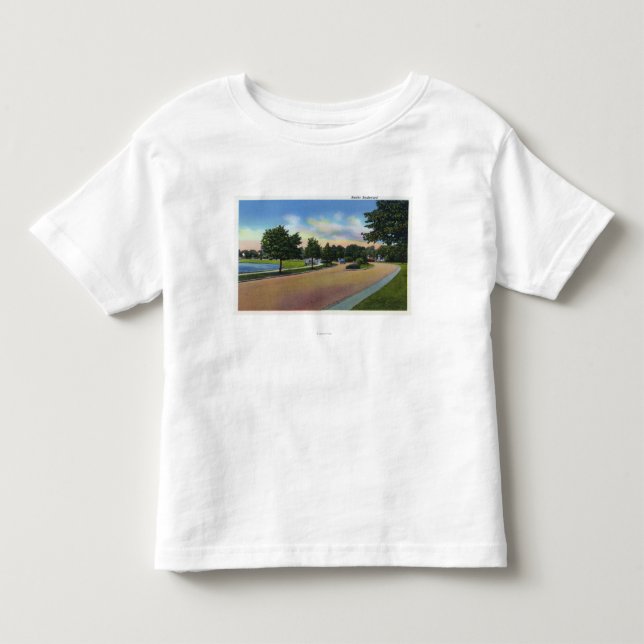 Portland, MaineView of Baxter Boulevard Toddler T-shirt (Front)
