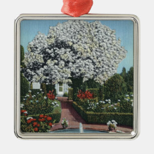 Portland, Oregon - Spanish Pool and Ghost Tree Metal Ornament